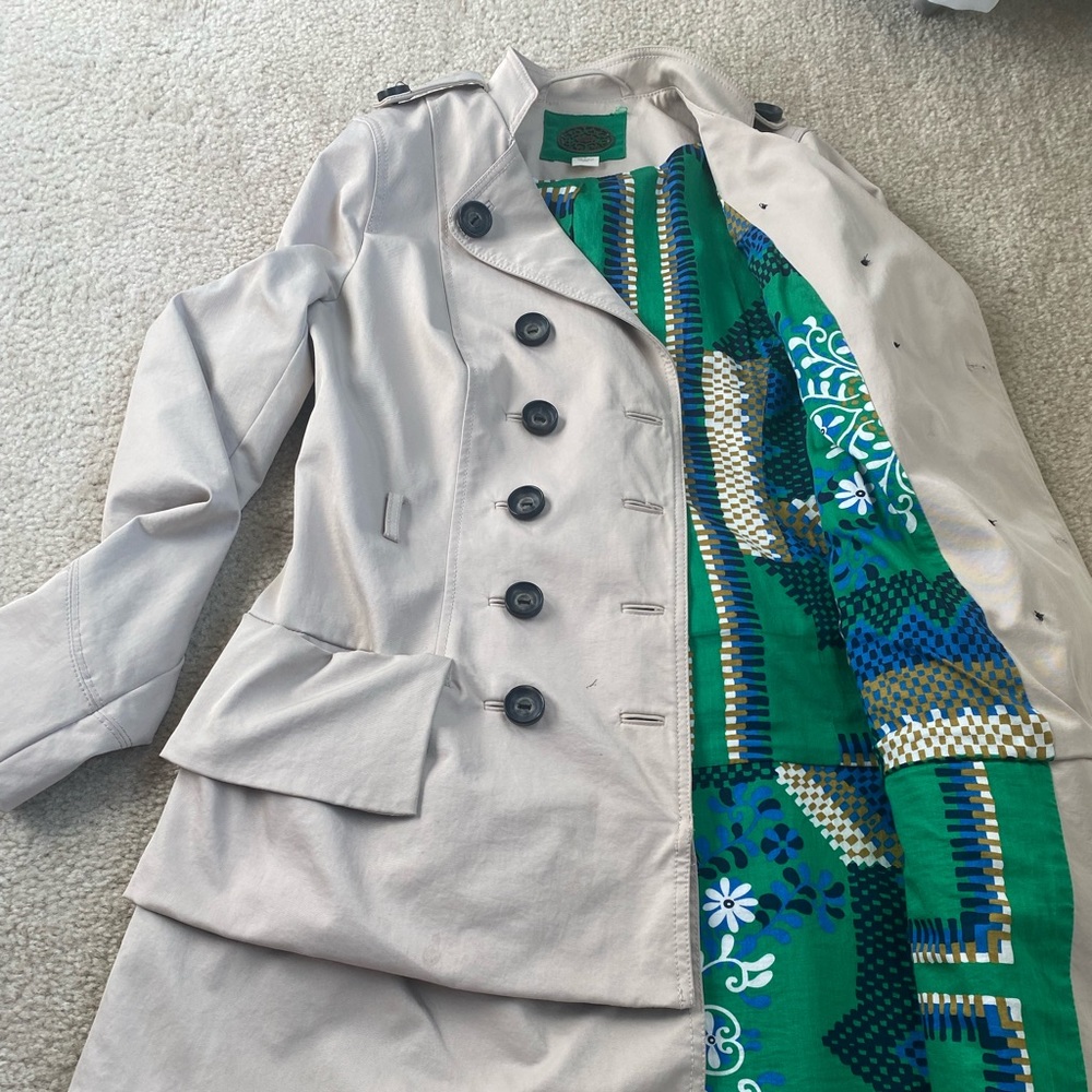 Anthropologie Khaki Tiered Coat. Size 6
